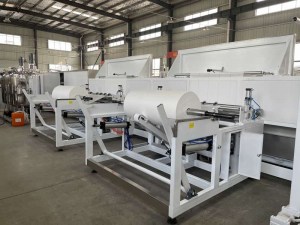 Wet Wipes Packaging Machine China 2 300x225 - UT-BL10(12 ) Baby Wet Wipes Machine(20-120wipes/pack)